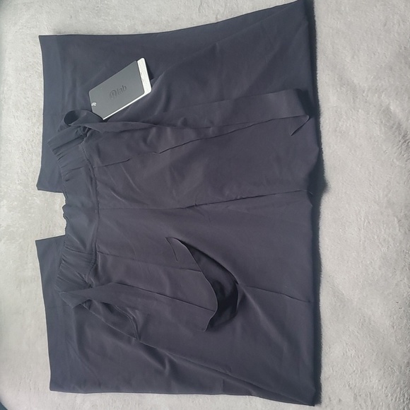 Lululemon Noir Pant - Black Size 6 - Picture 10 of 15